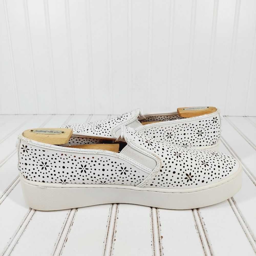 Michael Kors MK White Leather Slip-On Laser Cut Shoes Sneakers A314 - Picture 2 of 13